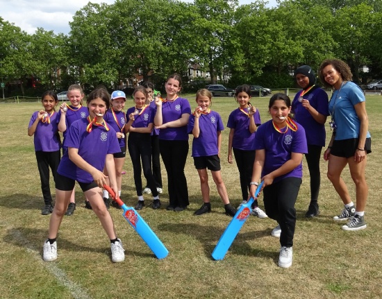 UKS2 Girls Cricket